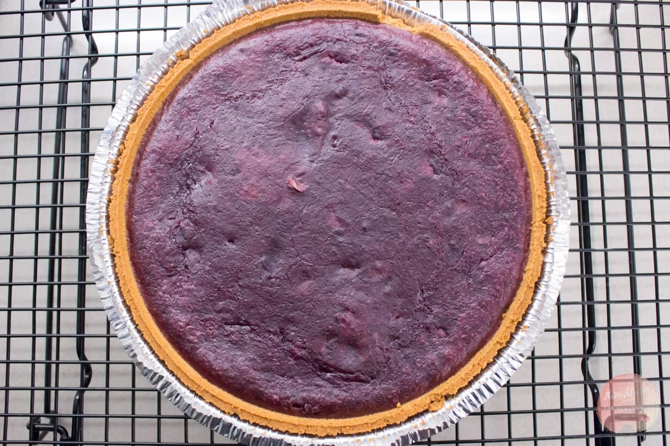 purple taro pie